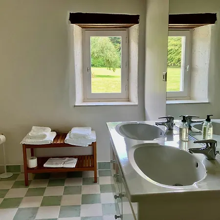 D'hotes Au Chateau De Gandillac