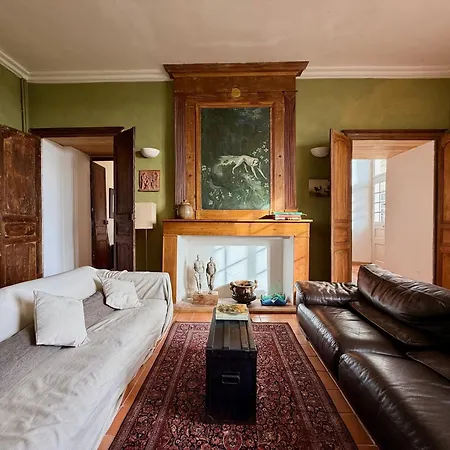 D'hotes Au Chateau De Gandillac