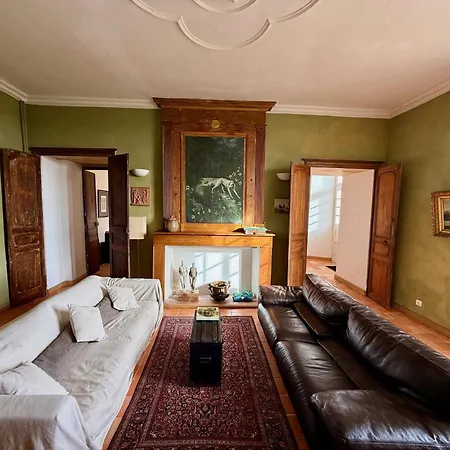 D'hotes Au Chateau De Gandillac Bed & Breakfast